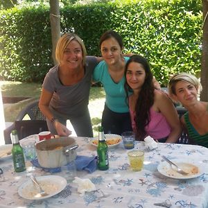 Camera tripla